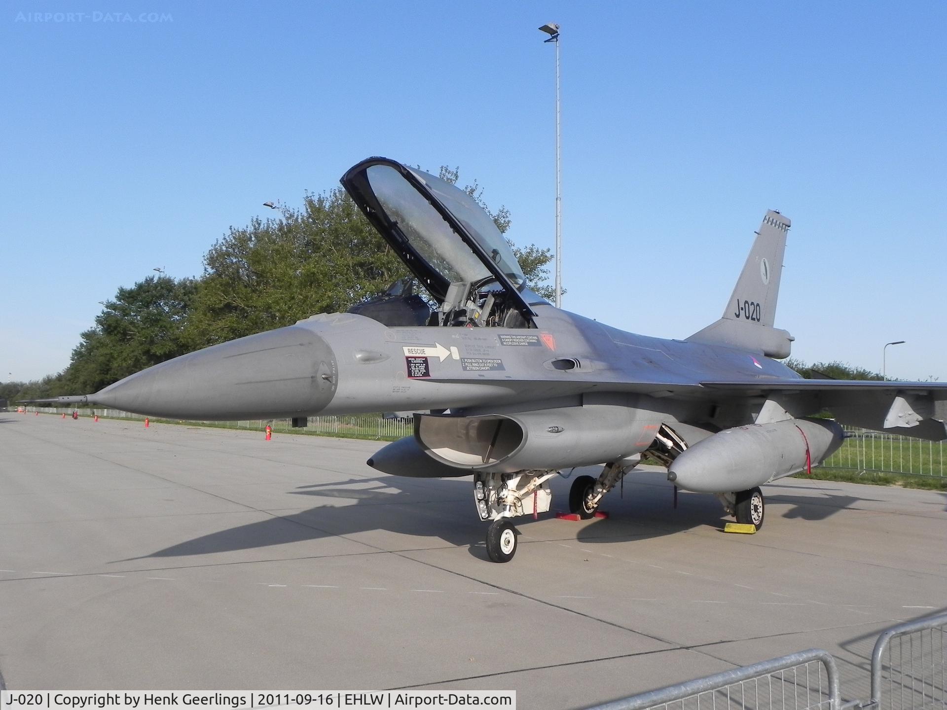 J-020, General Dynamics F-16AM Fighting Falcon C/N 6D-176, Dutch AF ,  Dutch Air Force Open Day at Leeuwarden AFB