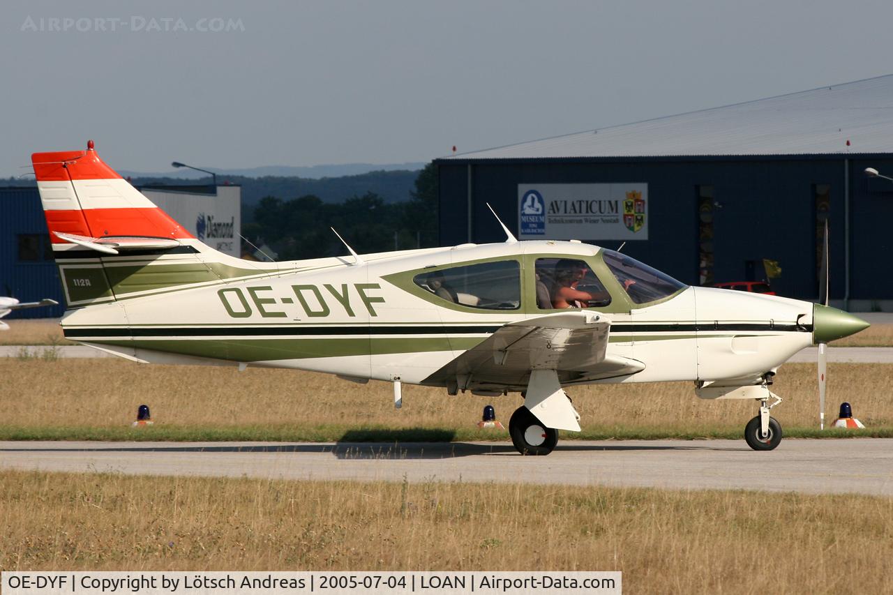 OE-DYF, Rockwell International 112 Commander C/N 216, Wiener Neustadt OST