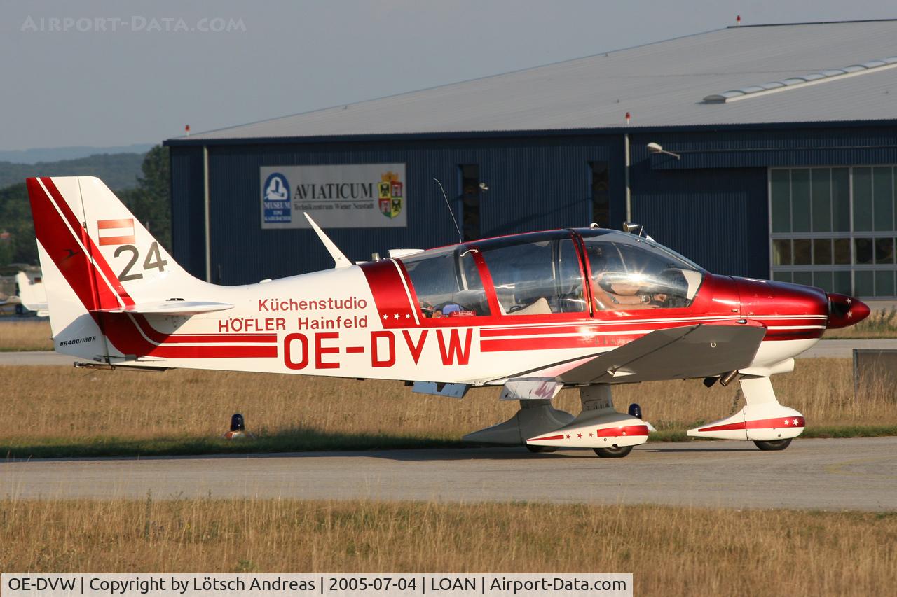 OE-DVW, Robin DR-400-180R Remorqueur Regent C/N 1069, Wiener Neustadt OST