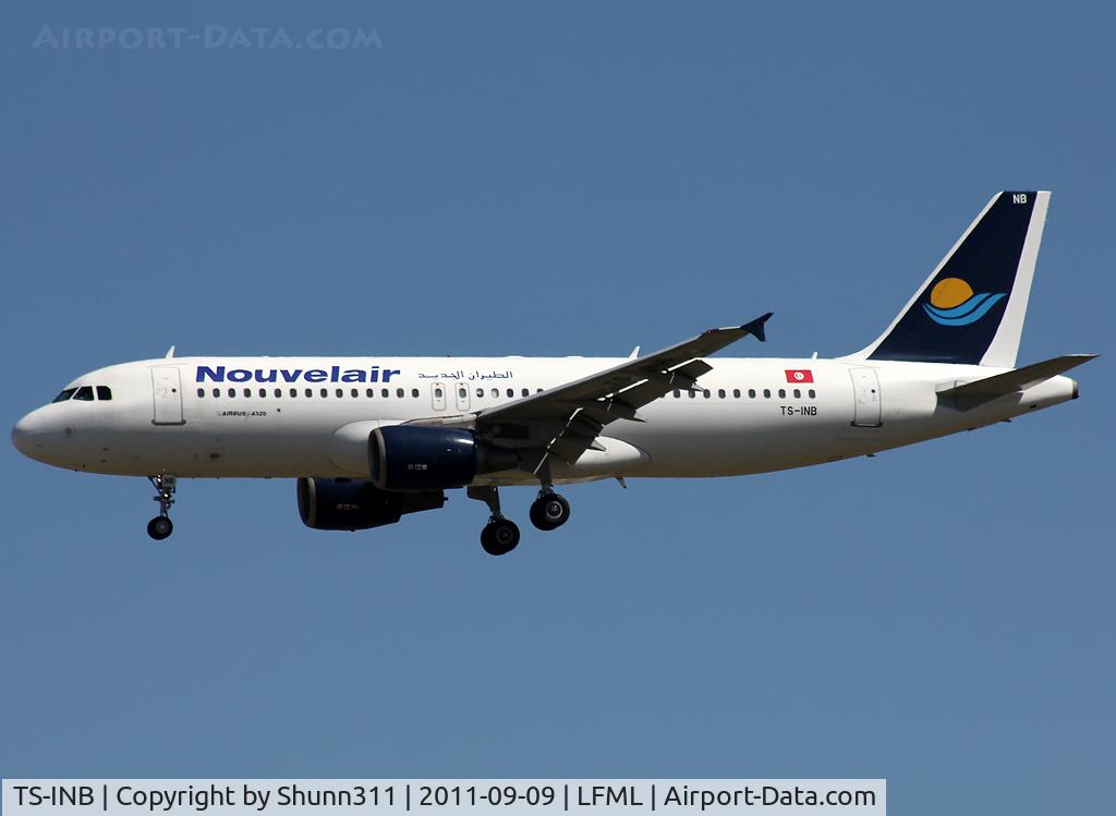 TS-INB, 2000 Airbus A320-214 C/N 1175, Landing rwy 31R