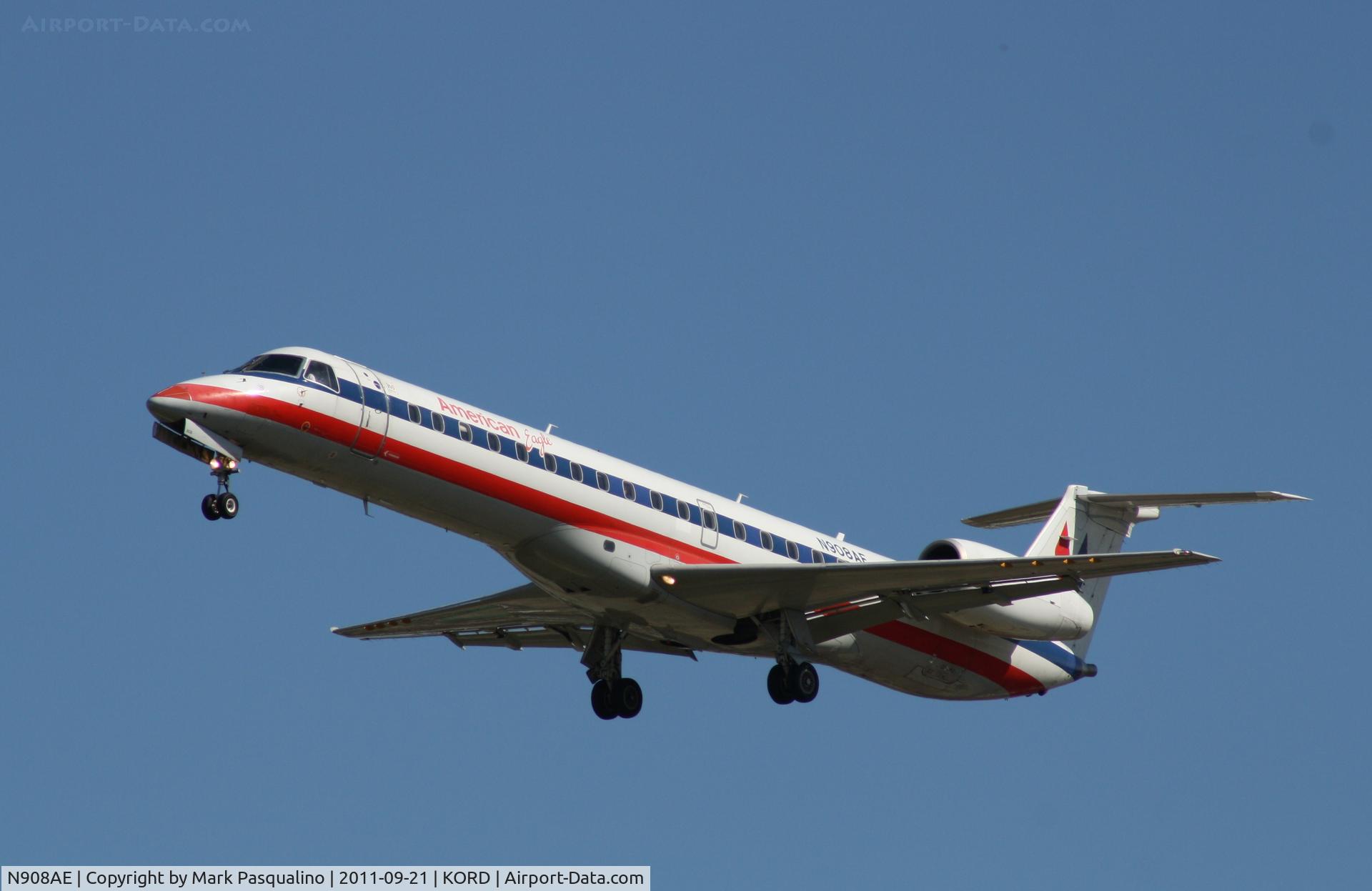 N908AE, 2005 Embraer ERJ-145LR (EMB-145LR) C/N 14500897, EMB-145LR