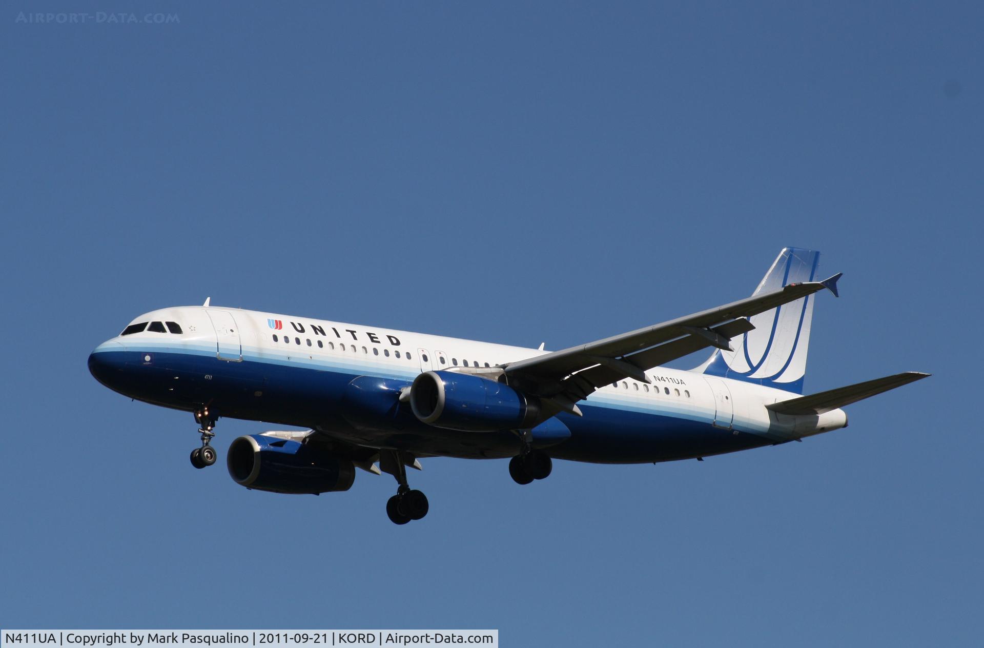 N411UA, 1994 Airbus A320-232 C/N 464, Airbus A320