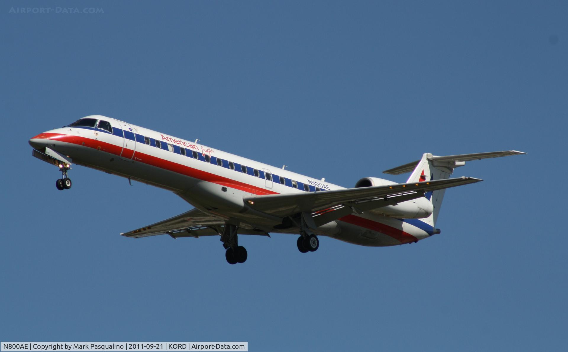N800AE, 2001 Embraer ERJ-140LR (EMB-135KL) C/N 145425, EMB-135KL
