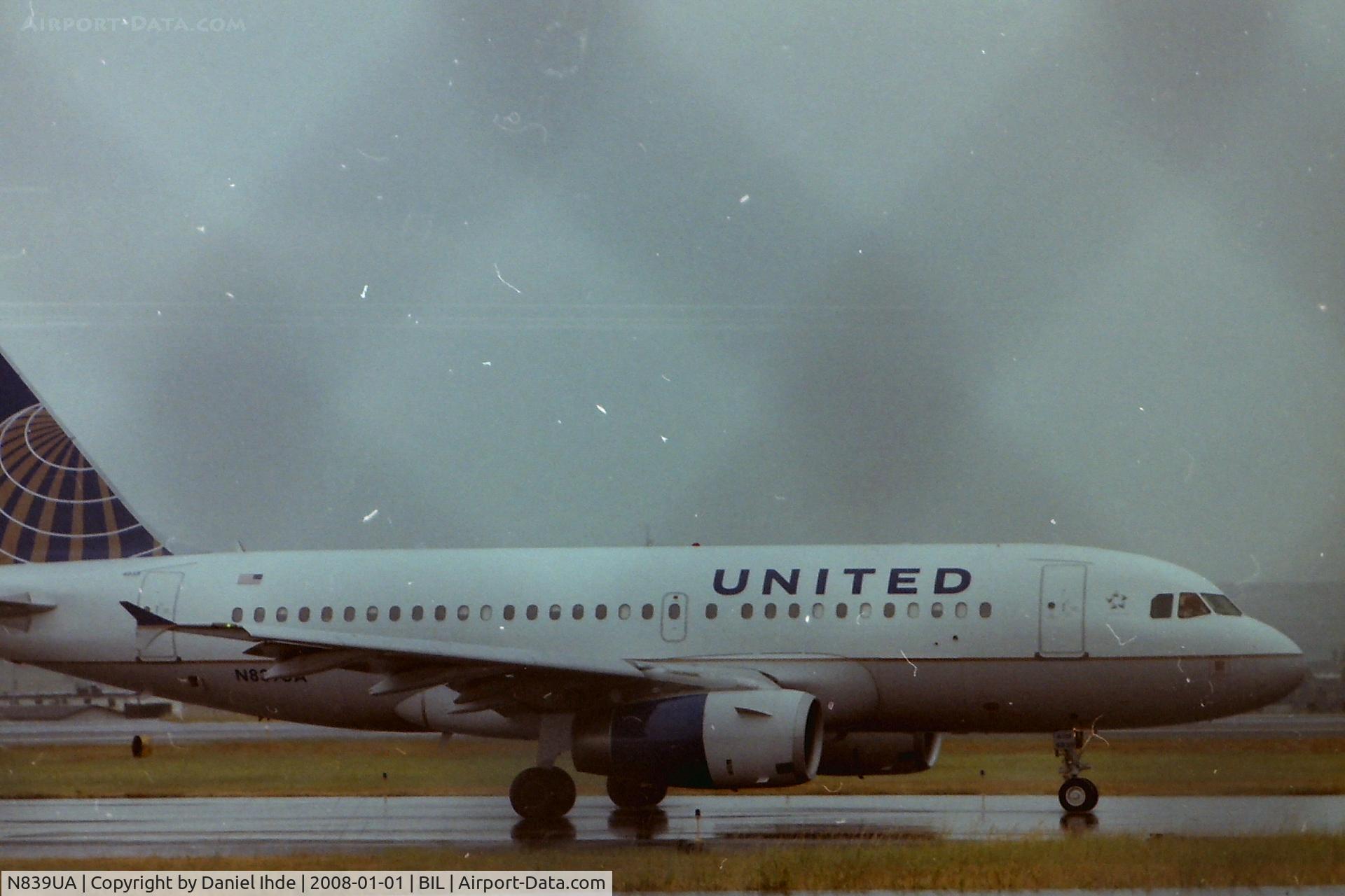 N839UA, 2001 Airbus A319-131 C/N 1507, United Continental A319 @ BIL