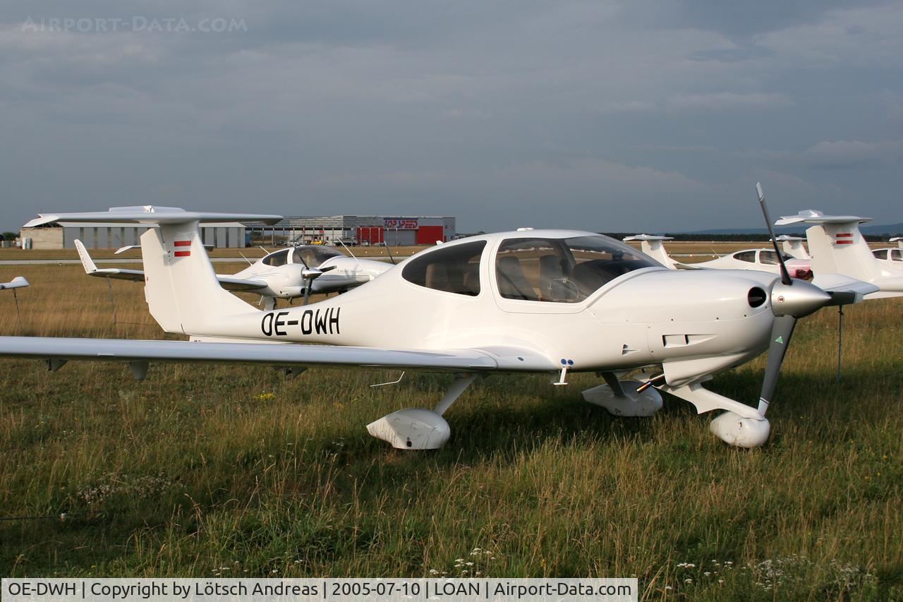 OE-DWH, Diamond DA-40D Diamond Star C/N D4.138, Wiener Neustadt OST