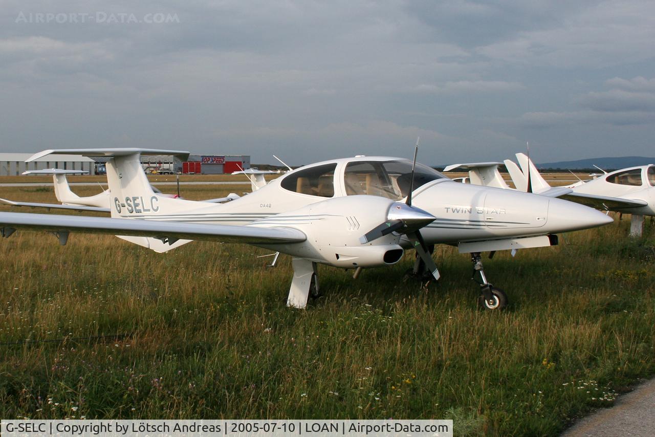 G-SELC, 2005 Diamond DA-42 Twin Star C/N 42.032, Wiener Neustadt OST