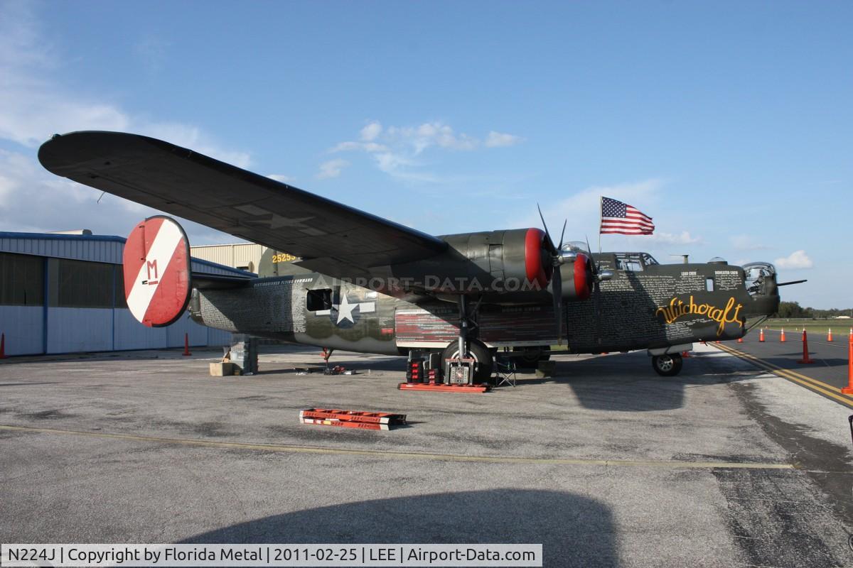 N224J, 1944 Consolidated B-24J-85-CF Liberator C/N 1347 (44-44052), Witchcraft