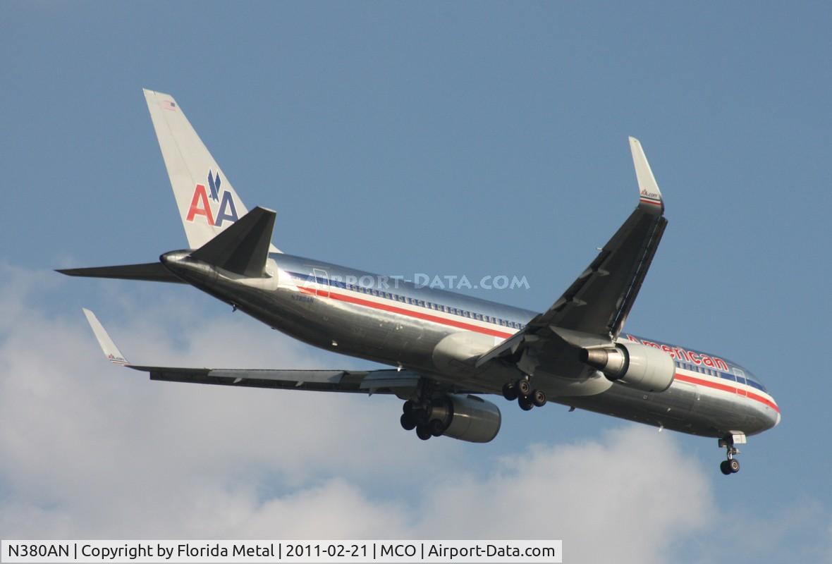 N380AN, 1993 Boeing 767-323 C/N 25449, American 767-300