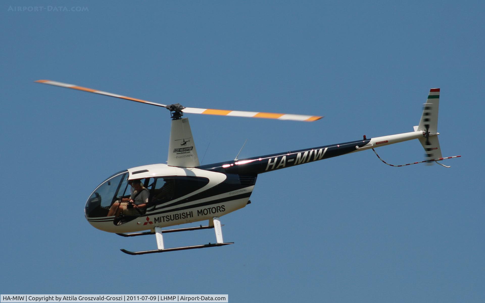 HA-MIW, 1998 Robinson R44 Astro C/N 0543, Matko Airport, Matkopuszta - Hungary