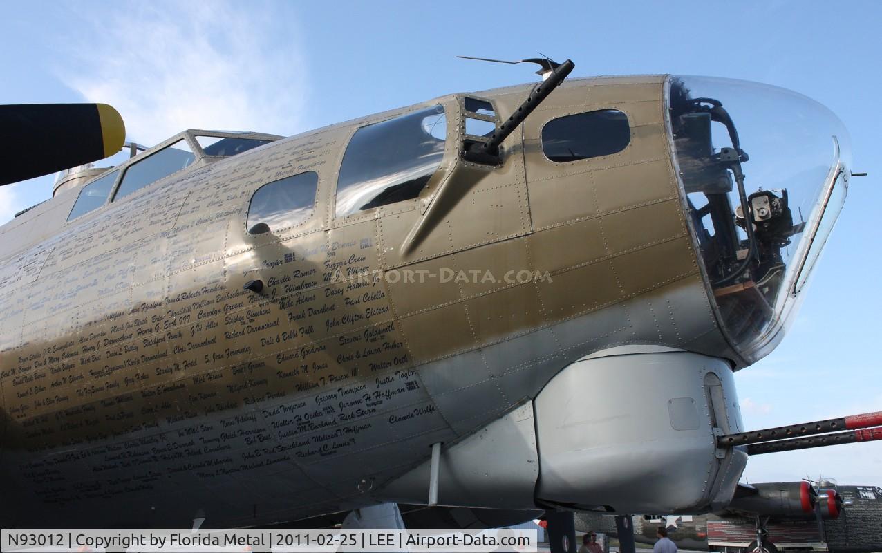 N93012, 1944 Boeing B-17G-30-BO Flying Fortress C/N 32264, Nine O Nine