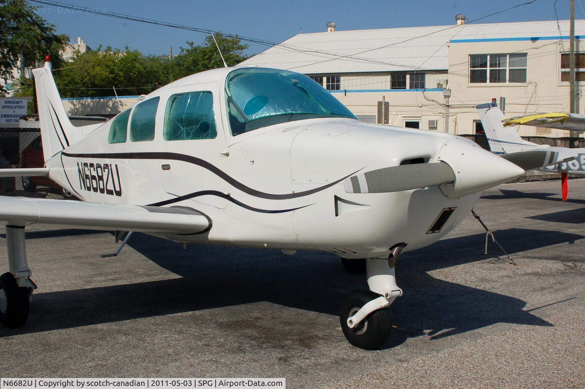 N6682U, 1983 Beech C23 Sundowner 180 C/N M-2389, 1983 Beech C23 Sundowner N6682U at Albert Whitted Airport, St. Petersburg, FL