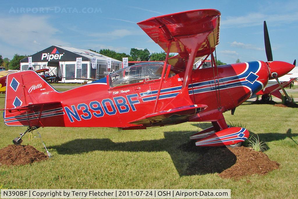 N390BF, Aviat Pitts S-2C Special C/N 6086, On static display at 2011 Oshkosh