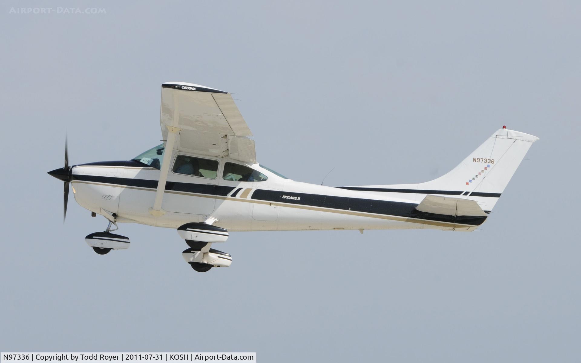 N97336, Cessna 182Q Skylane C/N 18267061, AIRVENTURE 2011
