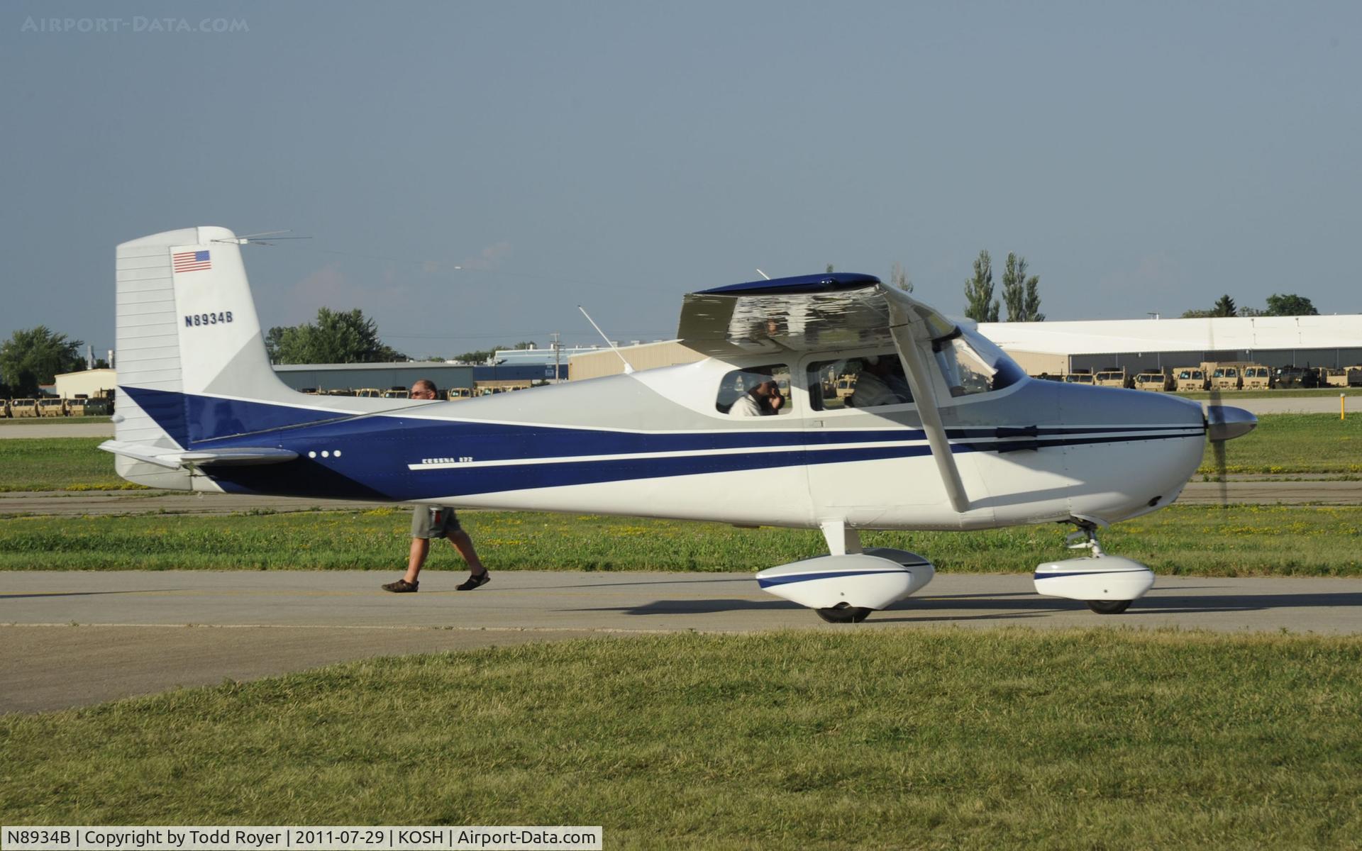 N8934B, 1958 Cessna 172 C/N 36634, AIRVENTURE 2011