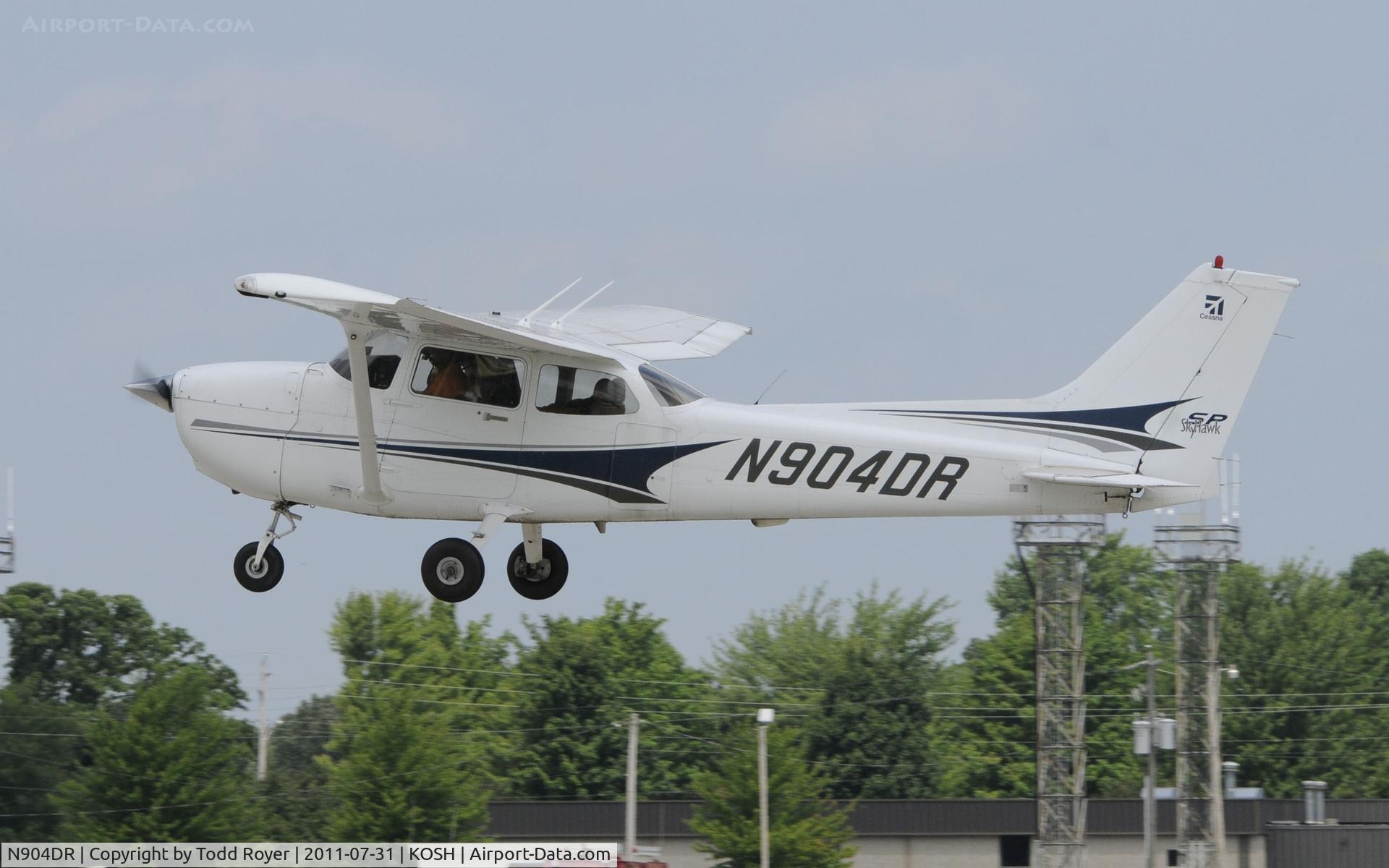 N904DR, 2004 Cessna 172S C/N 172S9698, AIRVENTURE 2011