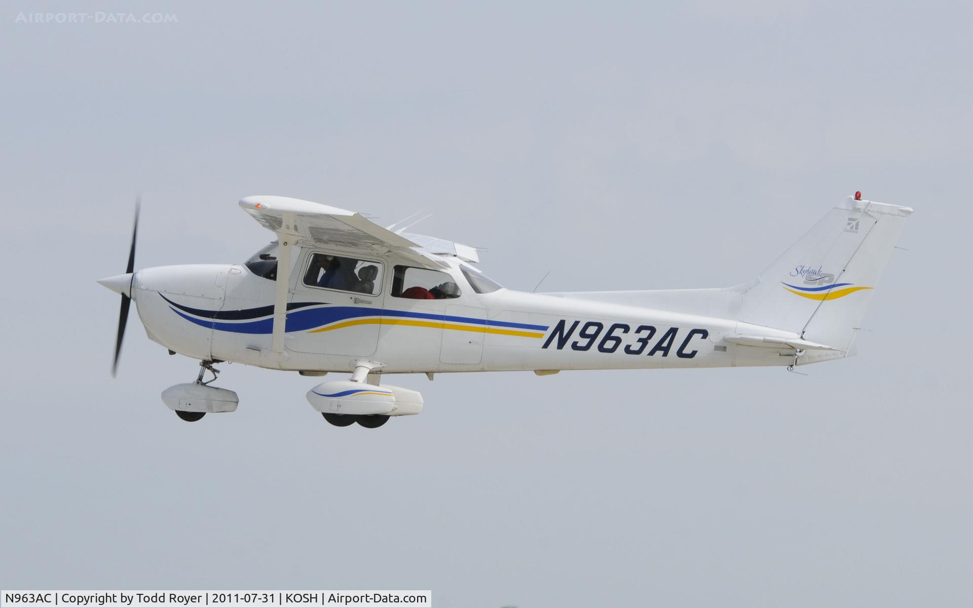 N963AC, 1999 Cessna 172S C/N 172S8259, AIRVENTURE 2011