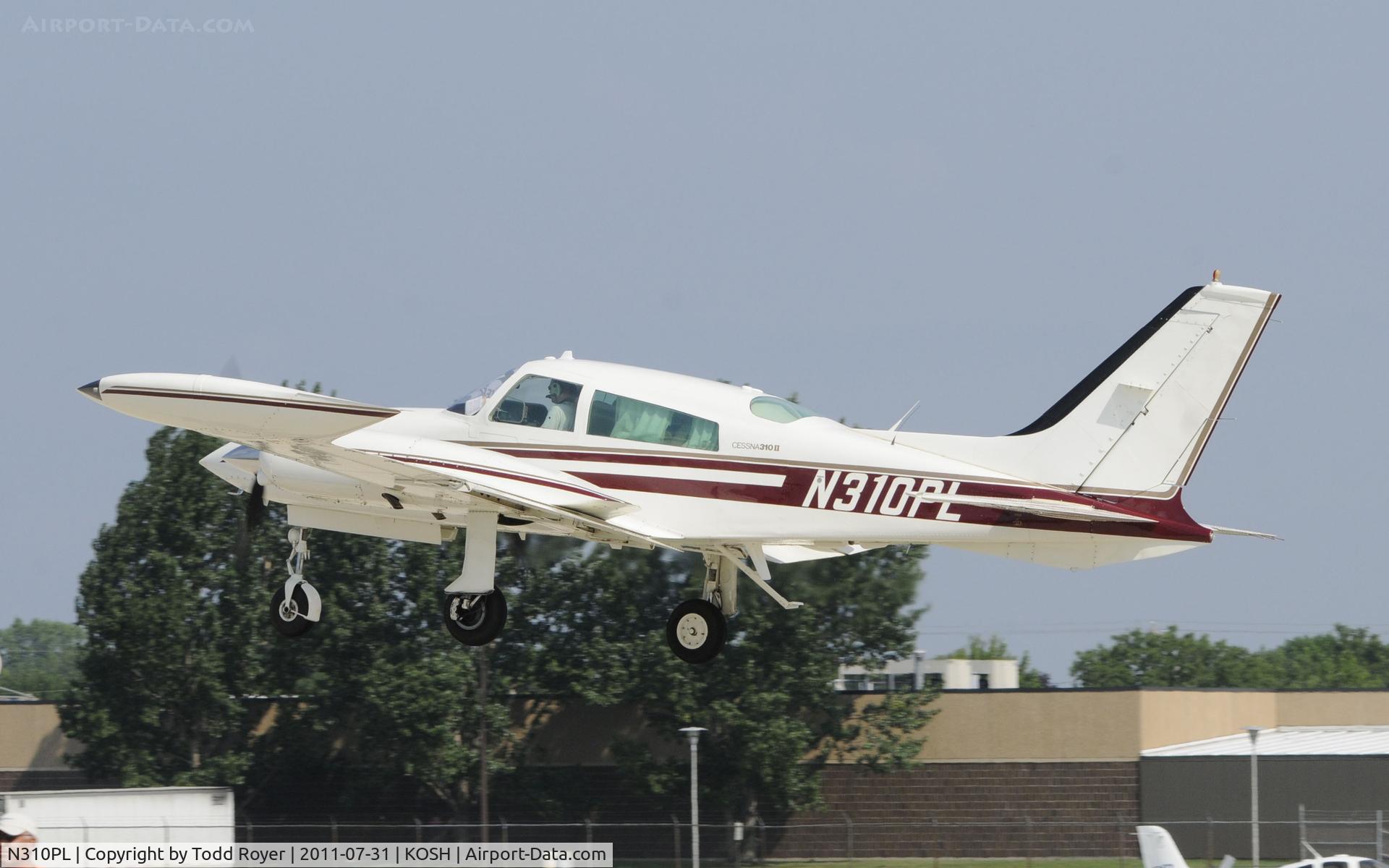 N310PL, 1978 Cessna 310R C/N 310R1262, AIRVENTURE 2011
