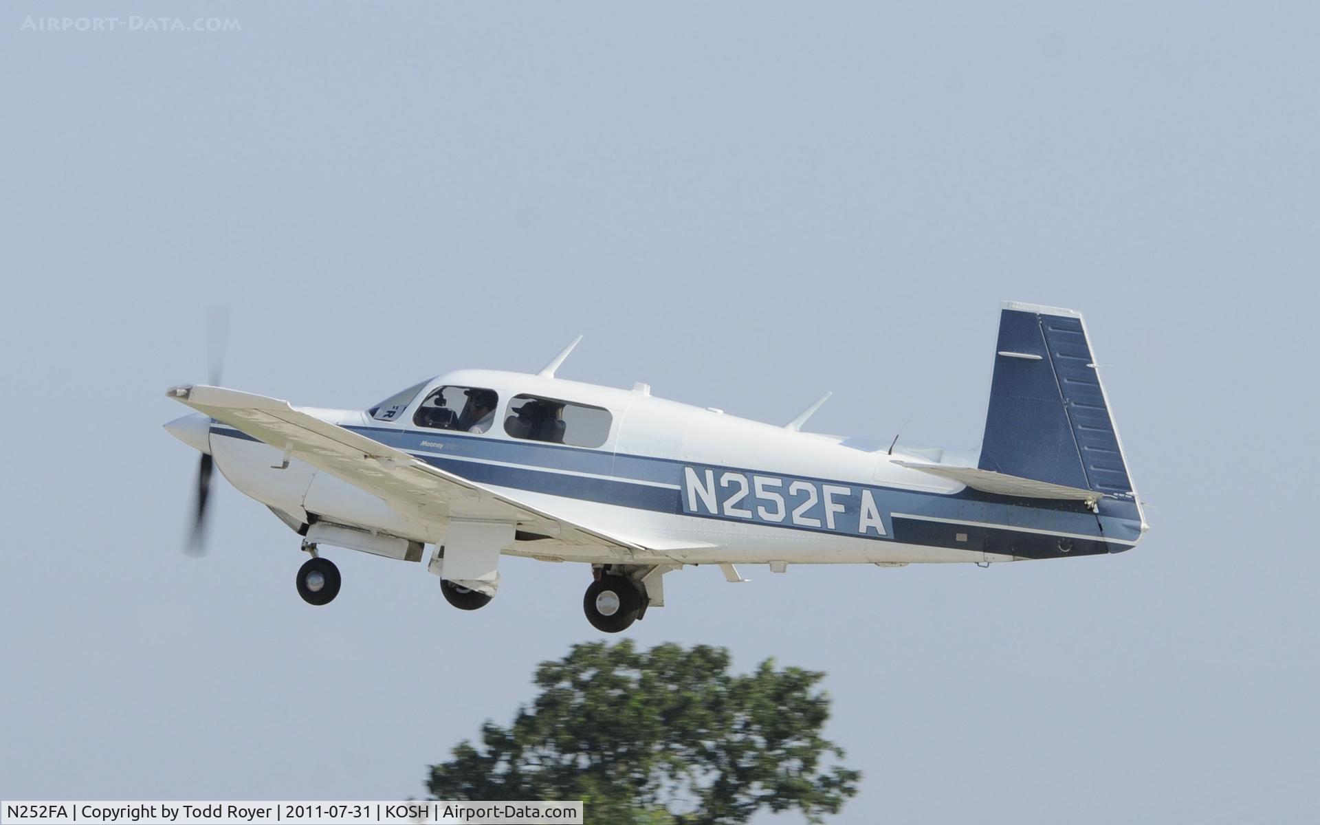 N252FA, Mooney M20K C/N 25-1154, AIRVENTURE 2011