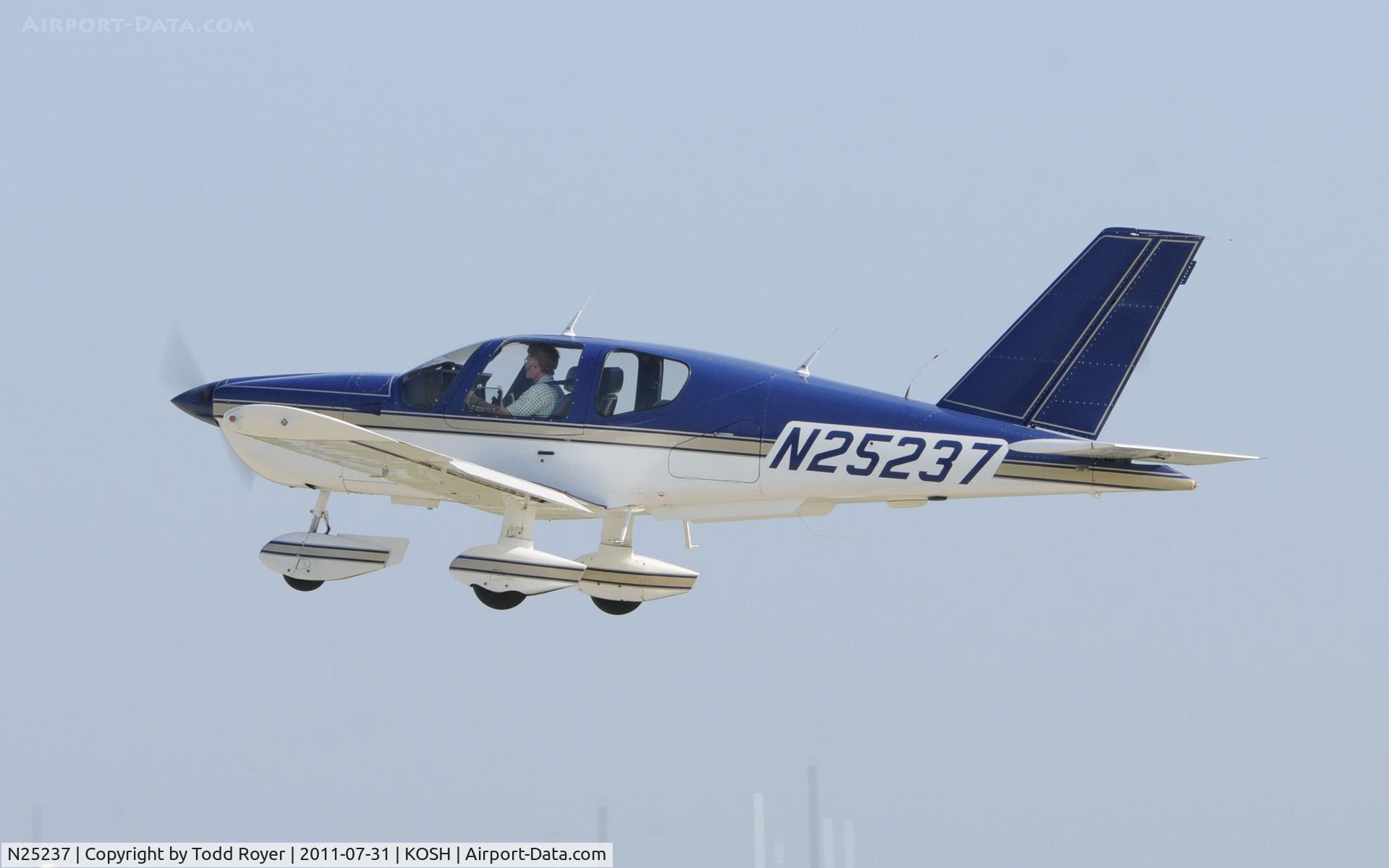 N25237, Socata TB-10 Tobago C/N 980, AIRVENTURE 2011