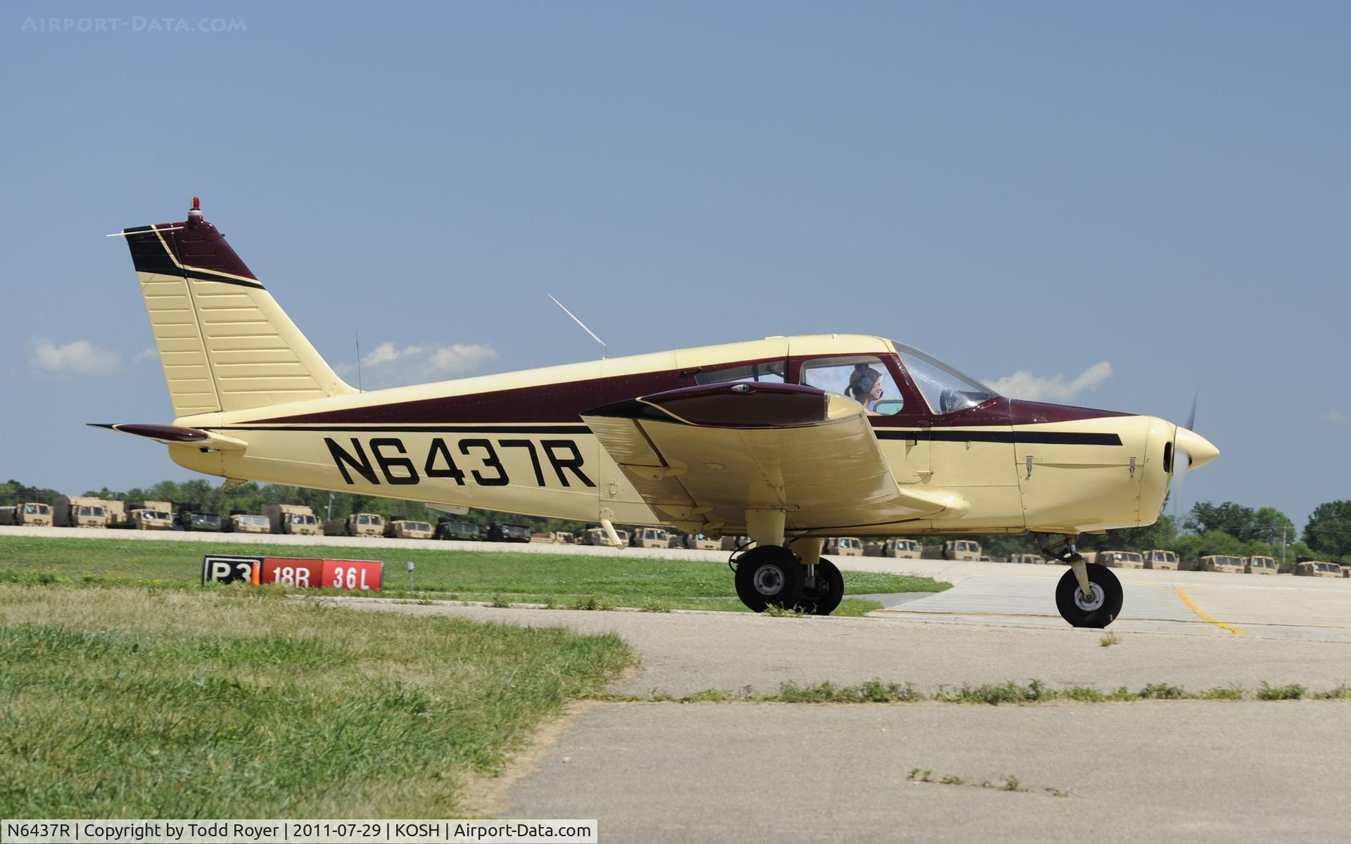 N6437R, 1966 Piper PA-28-140 C/N 28-21618, AIRVENTURE 2011