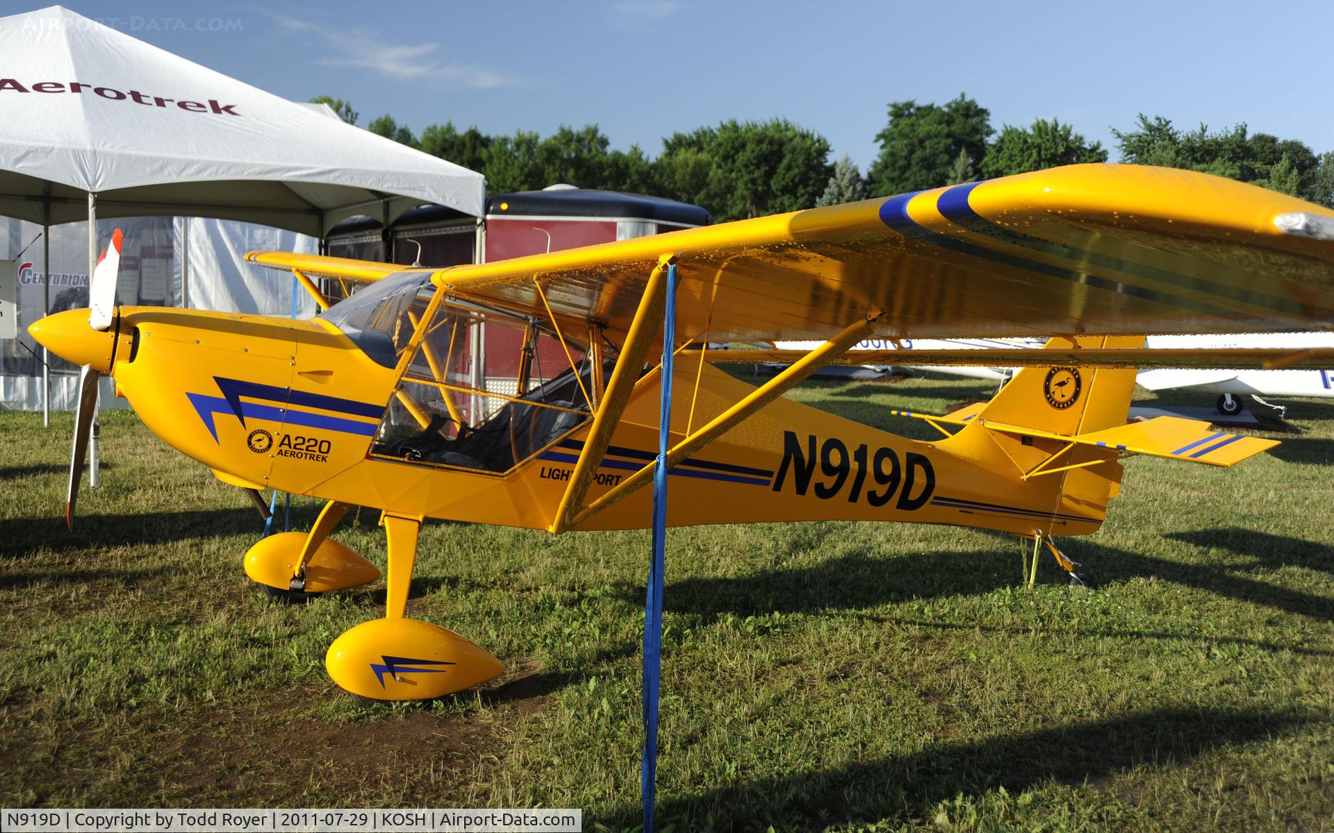 N919D, 2009 Aeropro CZ A220 C/N 28909, AIRVENTURE 2011
