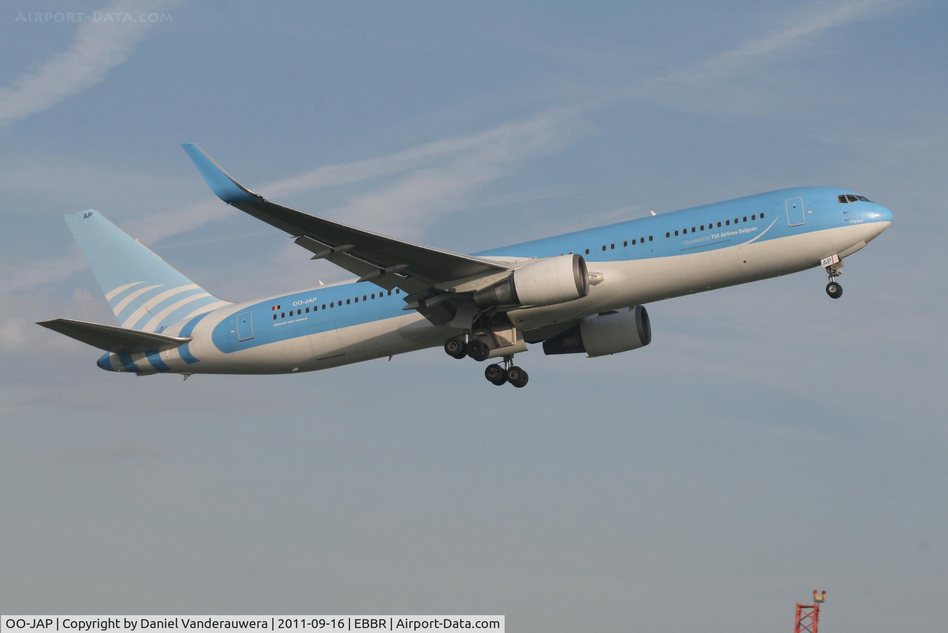 OO-JAP, 2001 Boeing 767-38E/ER C/N 30840, Flight JAF523 is climbing from RWY 07R