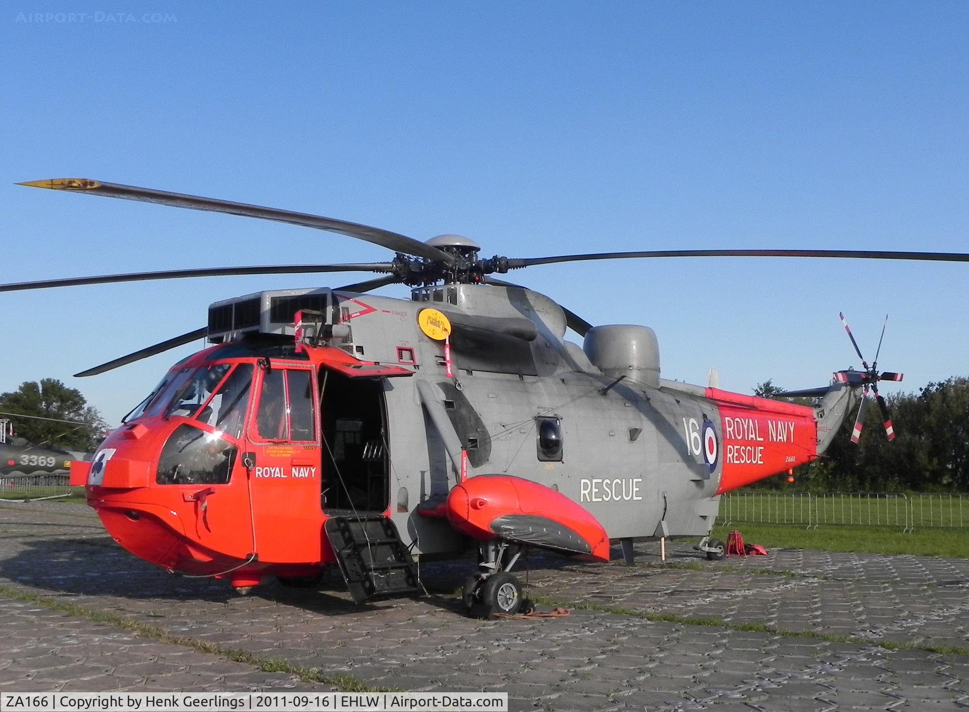ZA166, 1982 Westland Sea King HU.5 C/N WA899, Fleet Air Arm.
Dutch Air Force Open Day at Leeuwarden AFB , Sep 2011