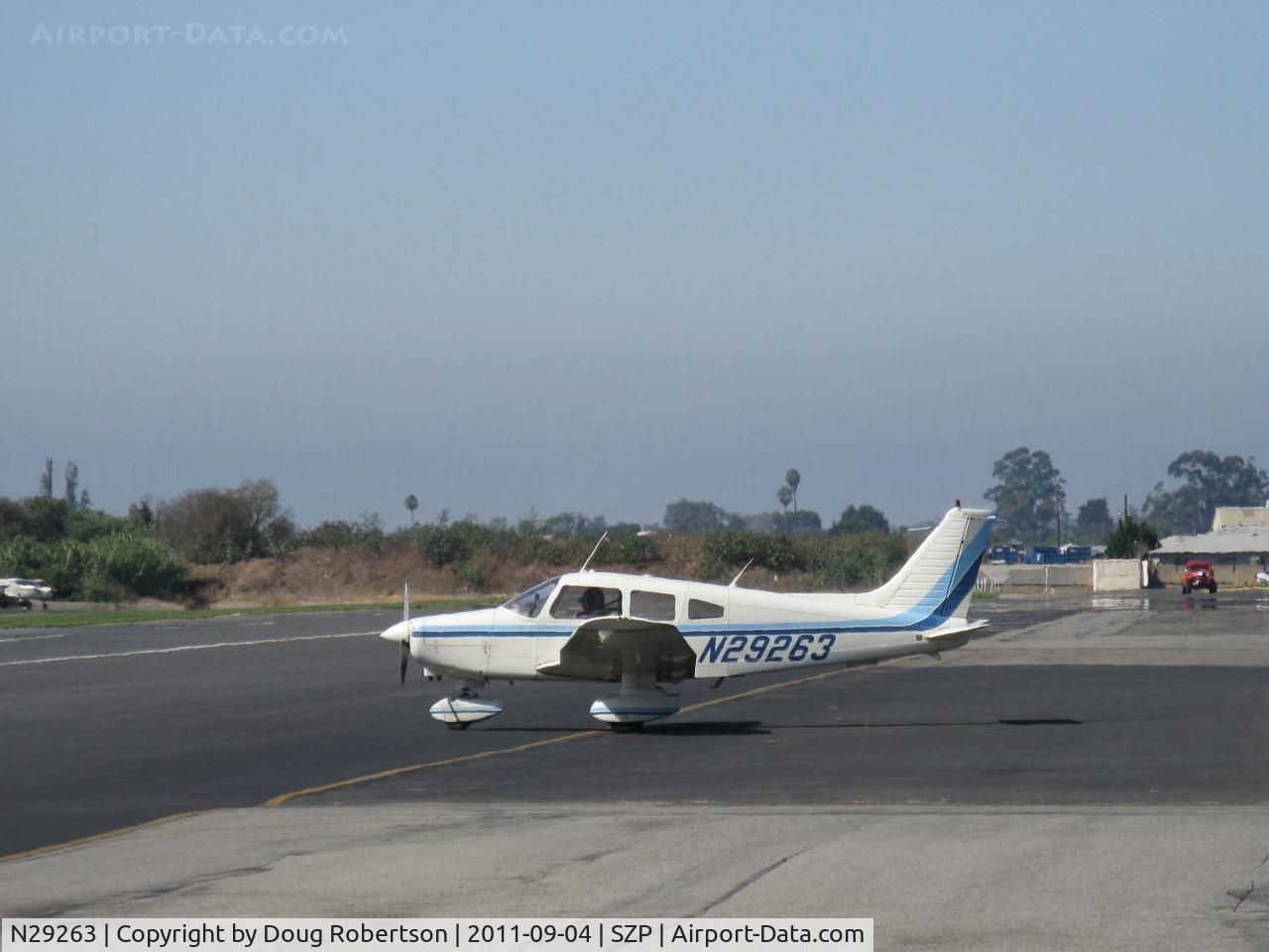 N29263, 1979 Piper PA-28-161 C/N 28-7916429, 1979 Piper PA-28-161 WARRIOR II, Lycoming O-320-D3G 160 Hp, taxi