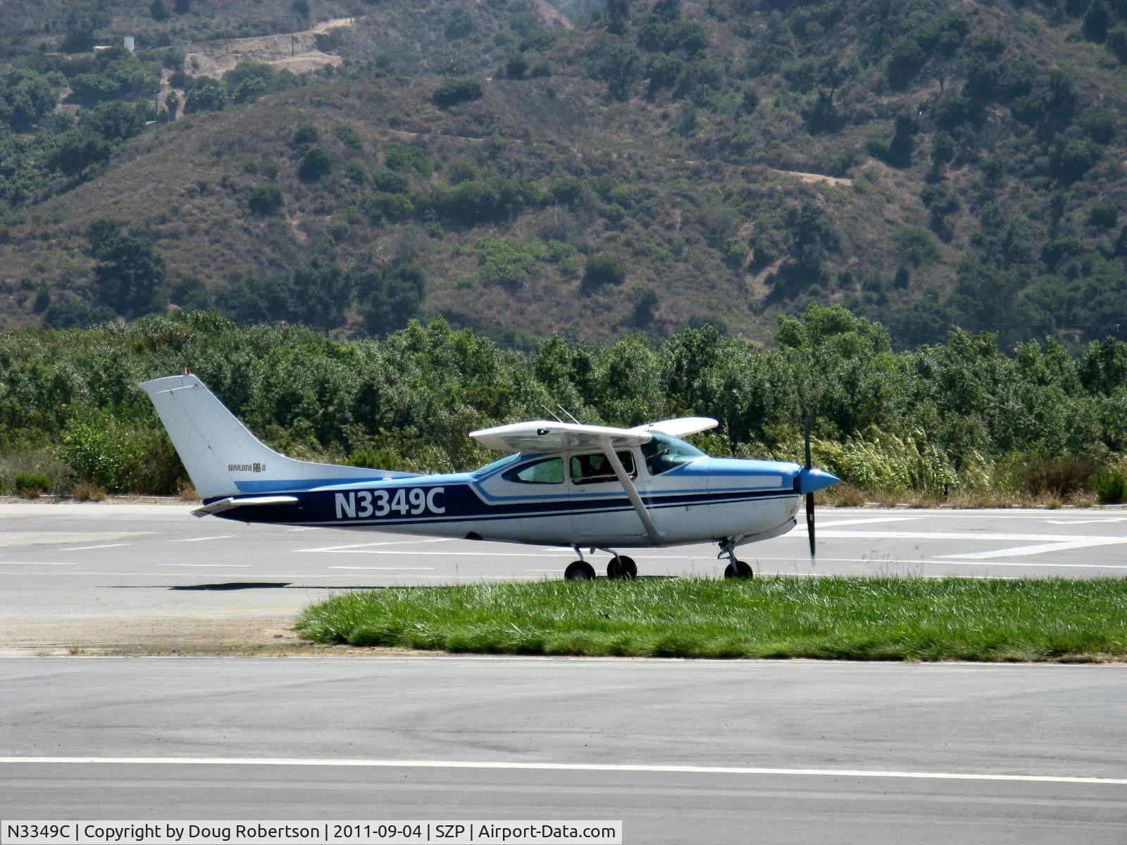 N3349C, 1978 Cessna R182 Skylane RG C/N R18200274, 1978 Cessna R182 SKYLANE RG, Lycoming O-540-J3C5D 235 Hp, retractable gear, taxi