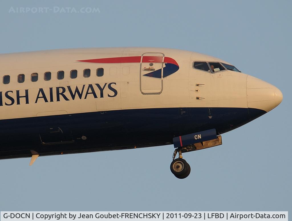 G-DOCN, 1992 Boeing 737-436 C/N 25848, landing 23