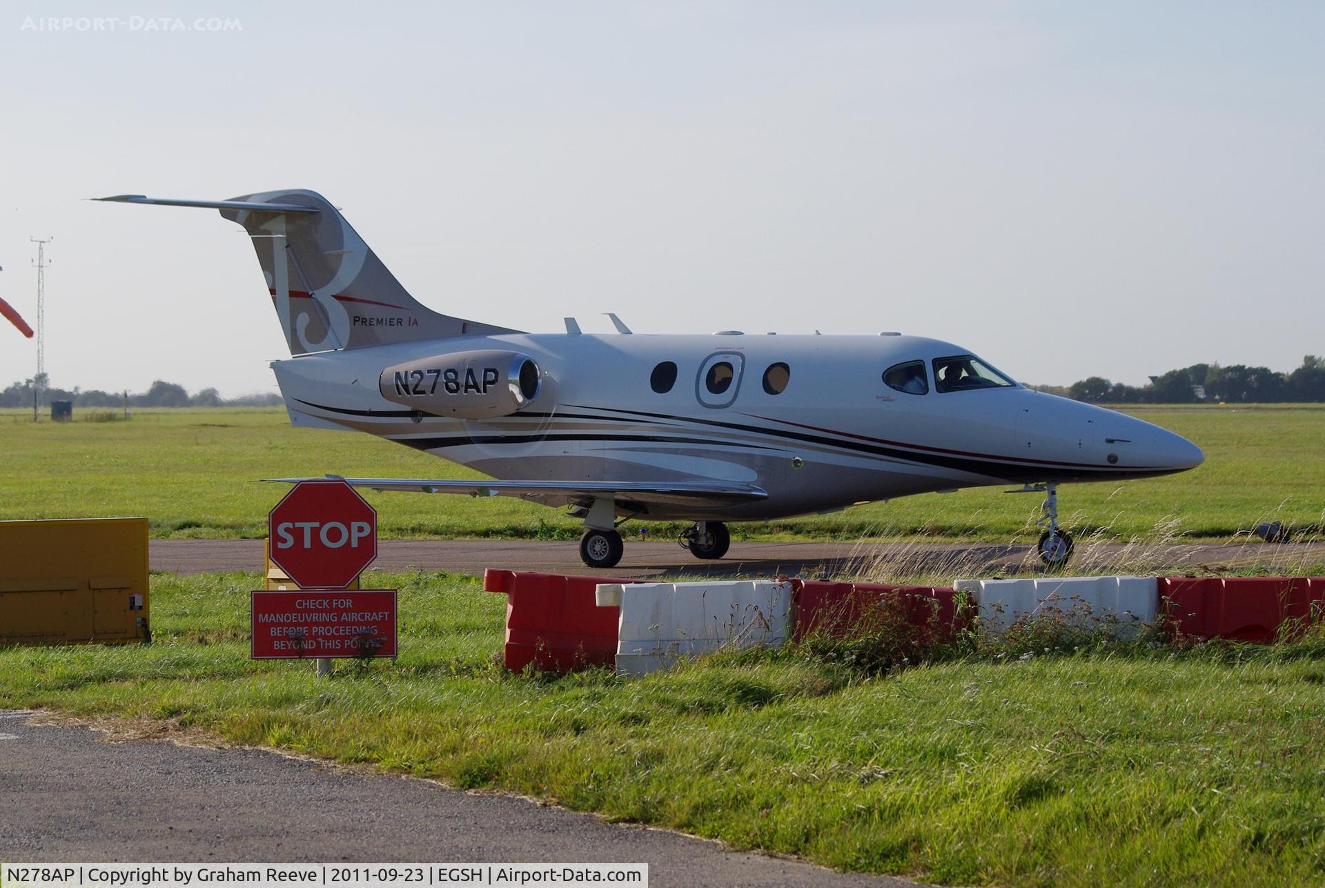 N278AP, 2010 Hawker Beechcraft 390 Premier 1 C/N RB-278, About to depart.