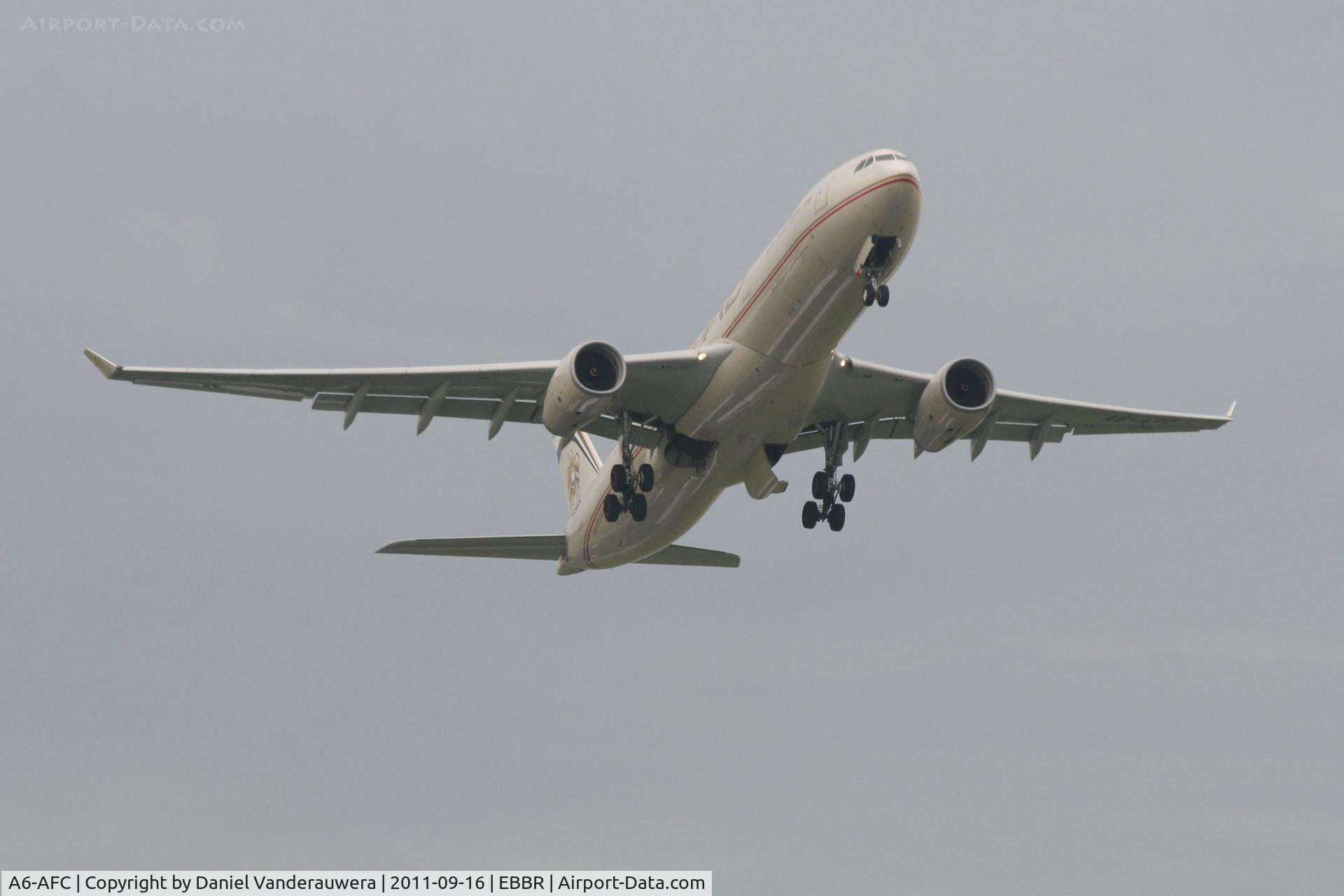 A6-AFC, 2010 Airbus A330-343X C/N 1167, Flight EY058 is climbing from RWY 07R