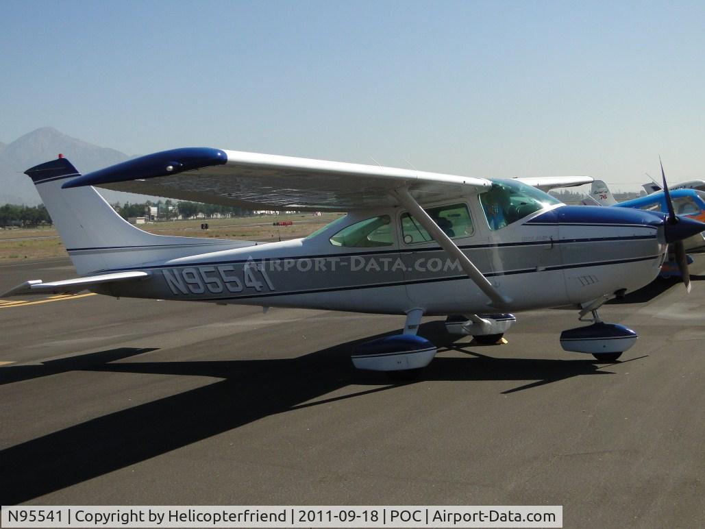 N95541, 1978 Cessna 182Q Skylane C/N 18266572, Parked in static display north of Norm's Cafe