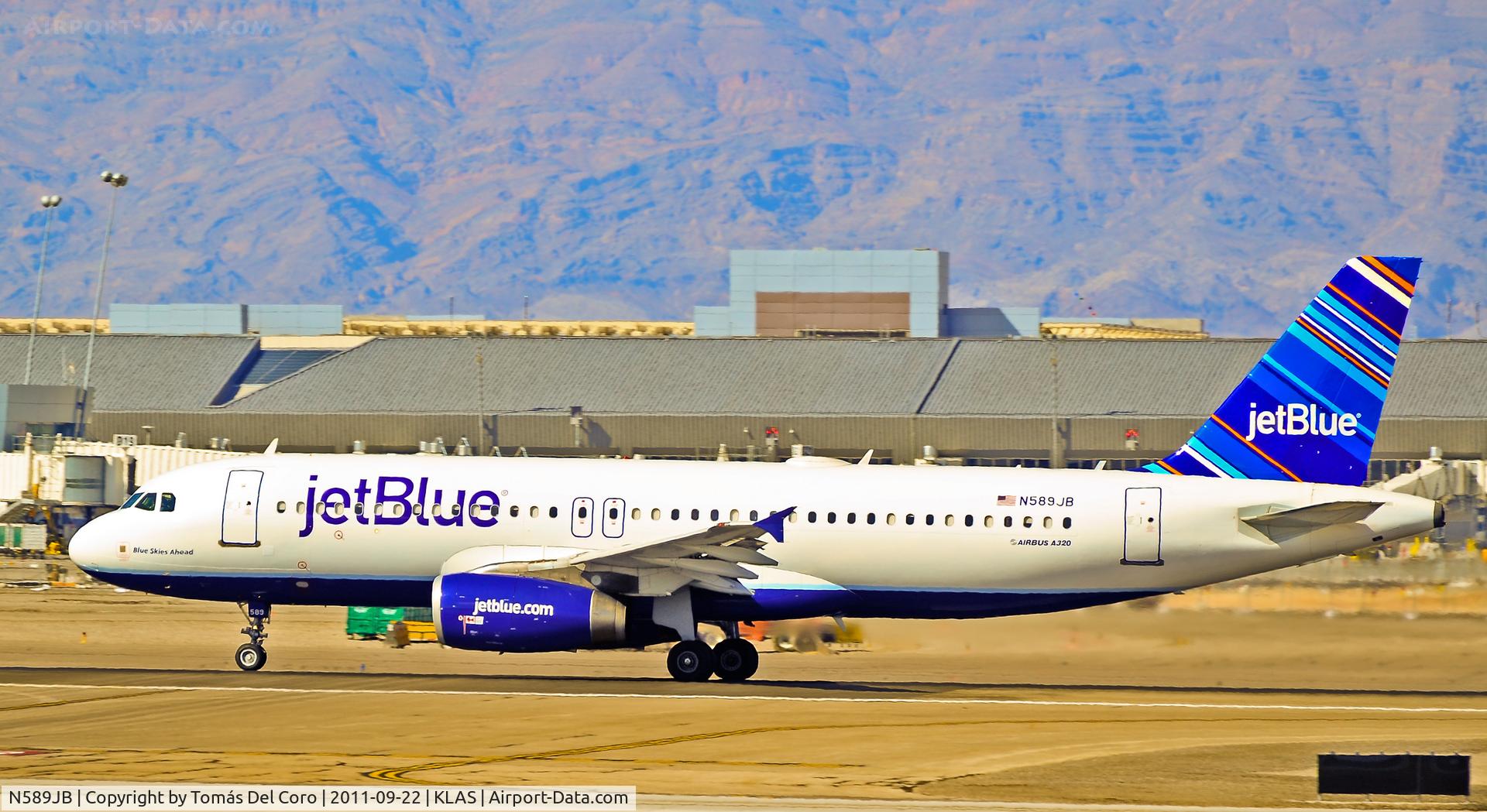 N589JB, 2004 Airbus A320-232 C/N 2215, N589JB JetBlue Airways 2004 Airbus A320-232 C/N 2215 