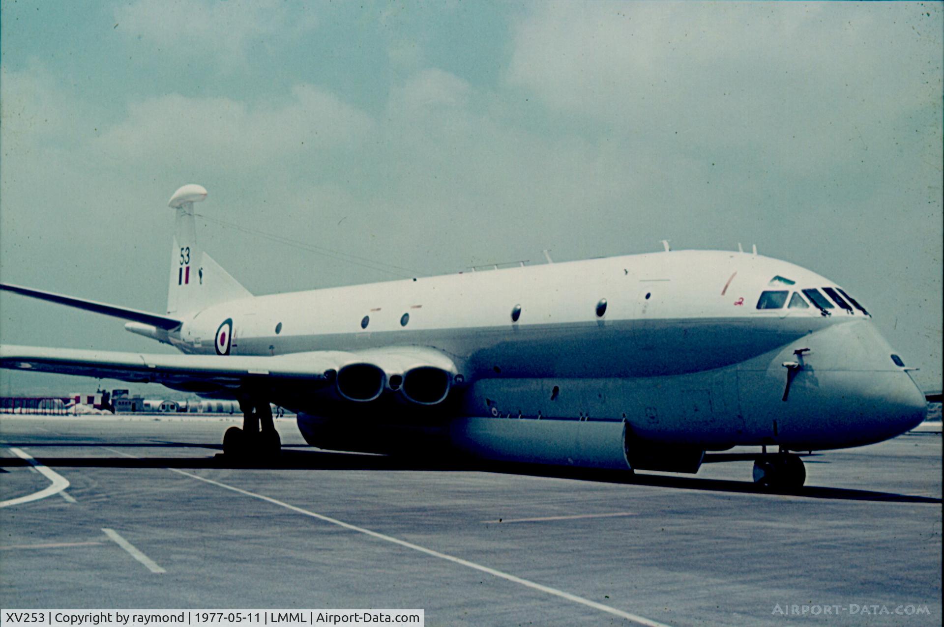 XV253, Hawker Siddeley Nimrod MR.1 C/N 8028, Nimrod XV253 203Sqd RAF