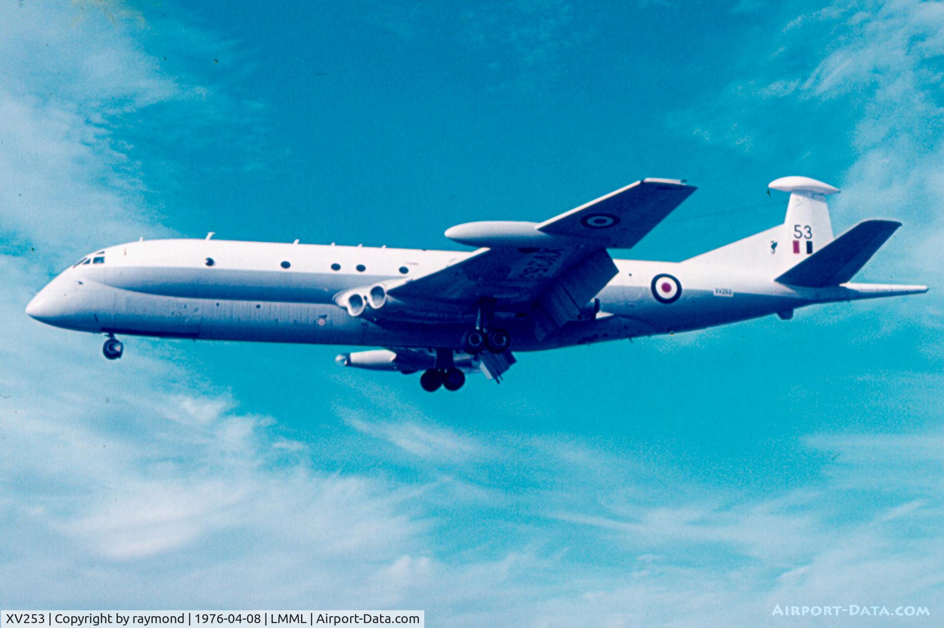 XV253, Hawker Siddeley Nimrod MR.1 C/N 8028, Nimrod XV253 203Sqd RAF
