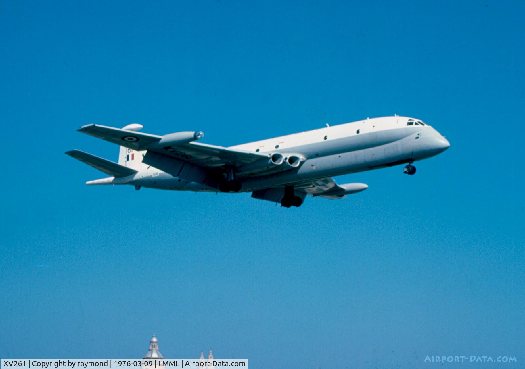 XV261, Hawker Siddeley Nimrod MR.1 C/N 8036, Nimrod MR1 XV261 203Sqd RAF