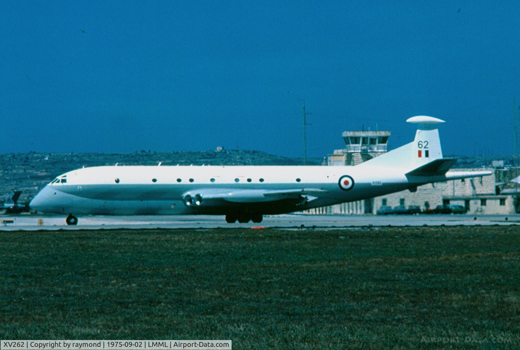 XV262, 1972 Hawker Siddeley Nimrod MR.1 C/N 8037, Nimrod XV262 RAF
