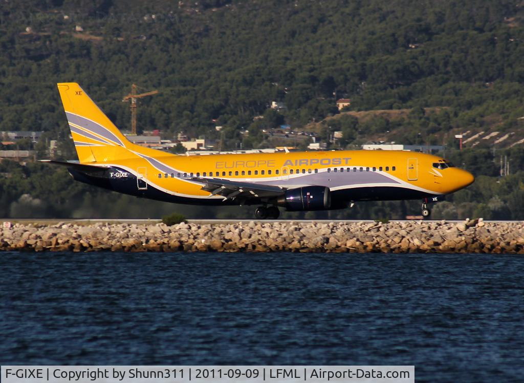 F-GIXE, 1992 Boeing 737-3B3QC C/N 26850, Landing rwy 15L