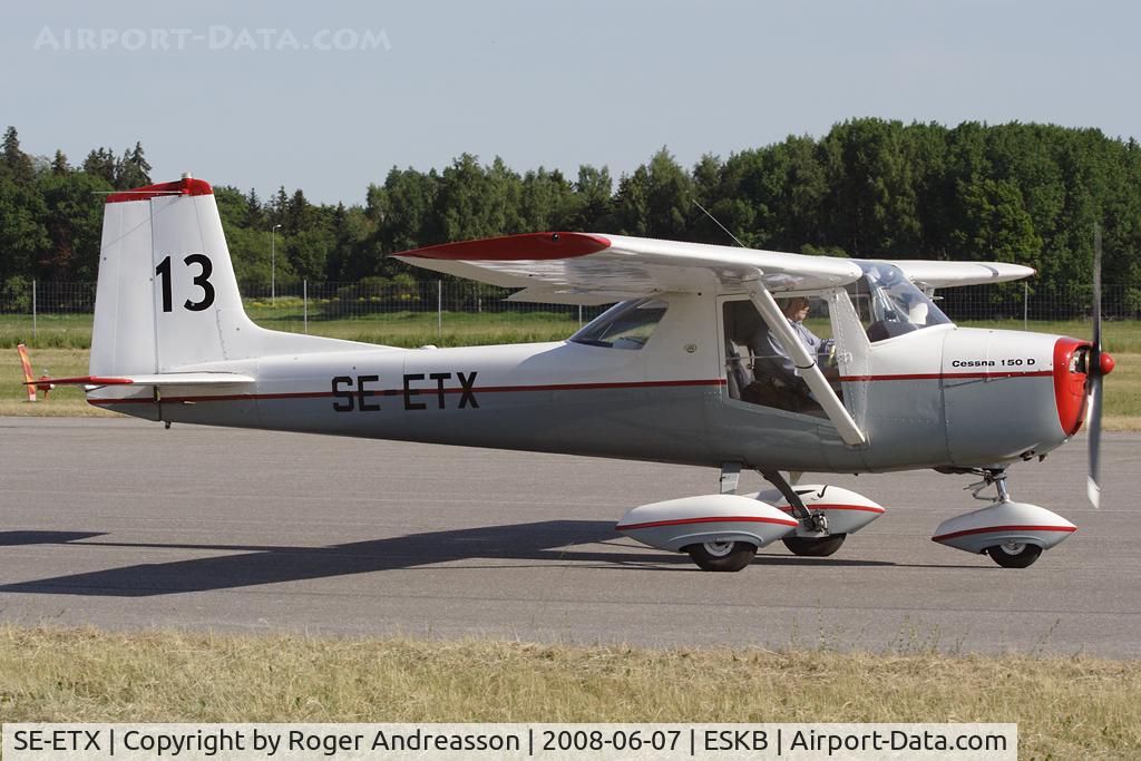 SE-ETX, 1964 Cessna 150D C/N 15060105, At EAA FlyIn