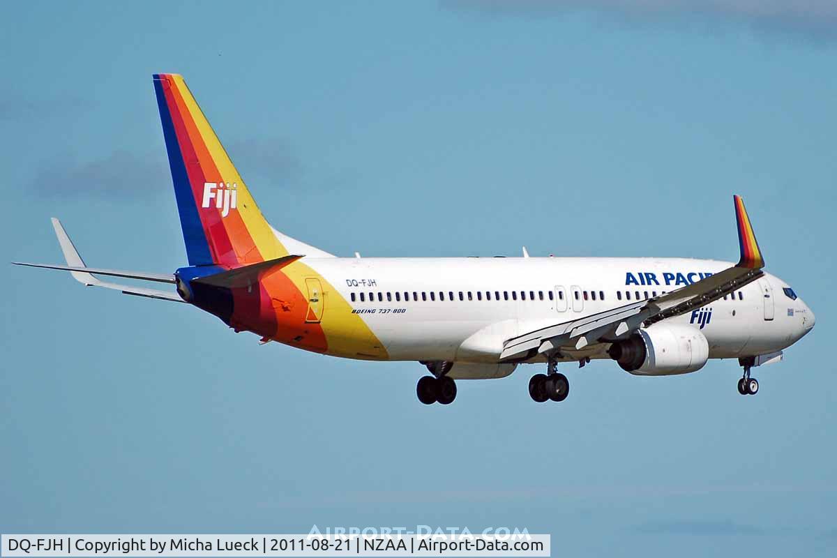 DQ-FJH, 1999 Boeing 737-8X2 C/N 29969, At Auckland