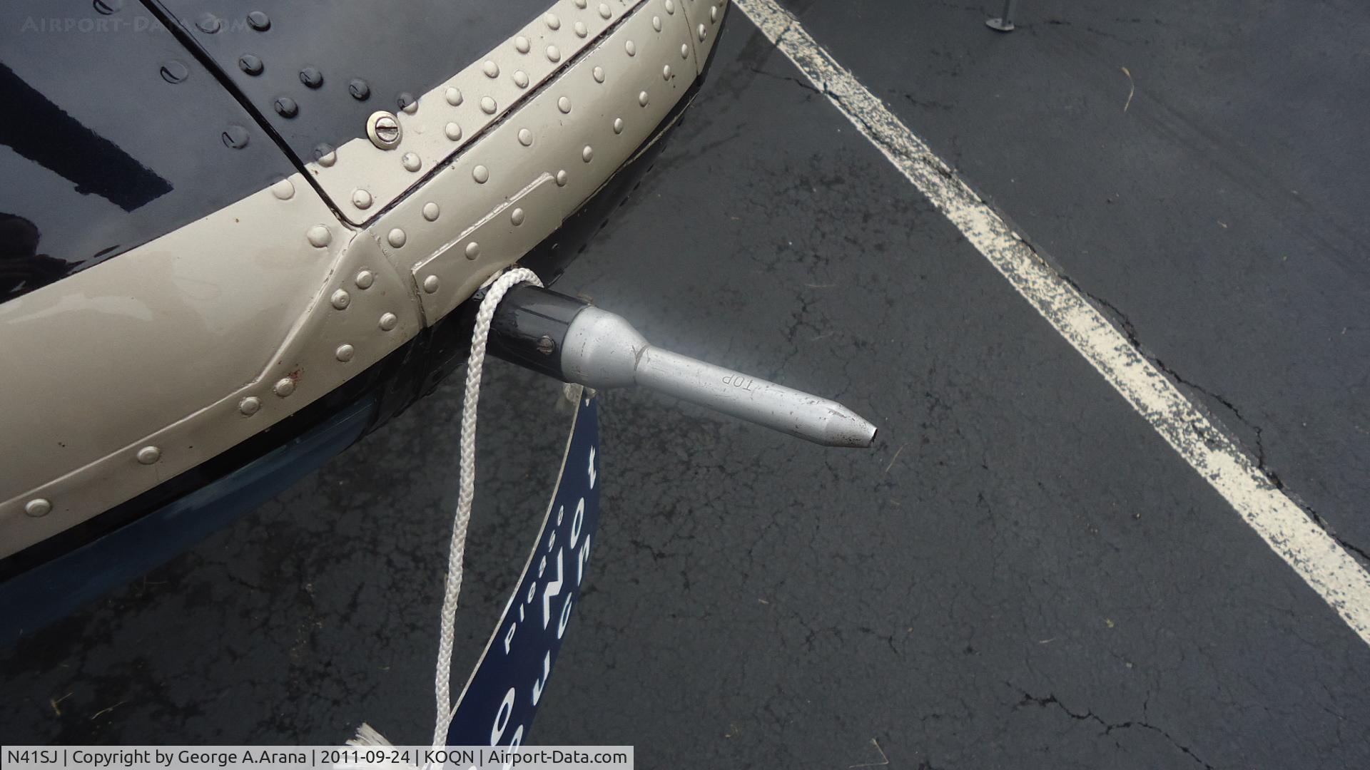 N41SJ, 1974 Bell 206B C/N 1352, Pitot probe