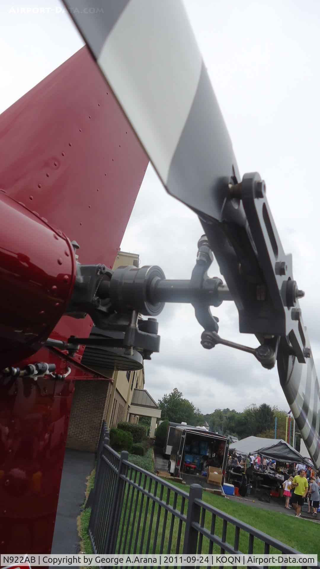 N922AB, 2001 Robinson R44 C/N 1083, Tail rotor