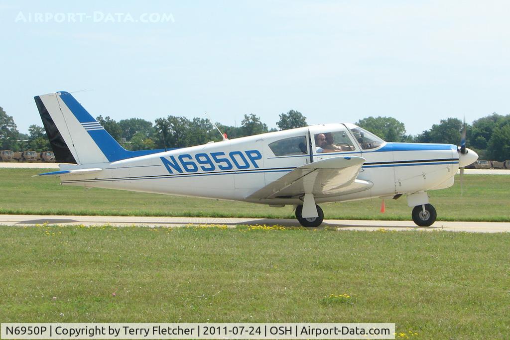 N6950P, 1960 Piper PA-24 C/N 24-2085, At 2011 Oshkosh