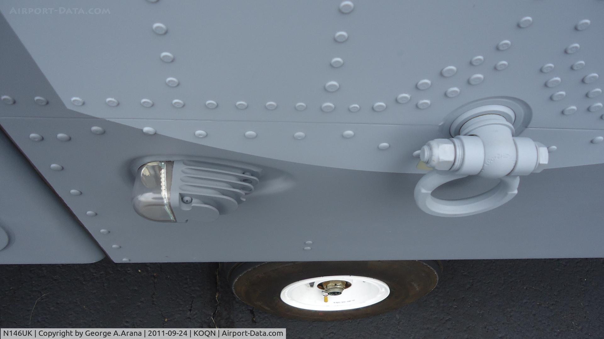 N146UK, 2011 Sikorsky S-92A C/N 92-0146, Port LED navlight and tiedown ring