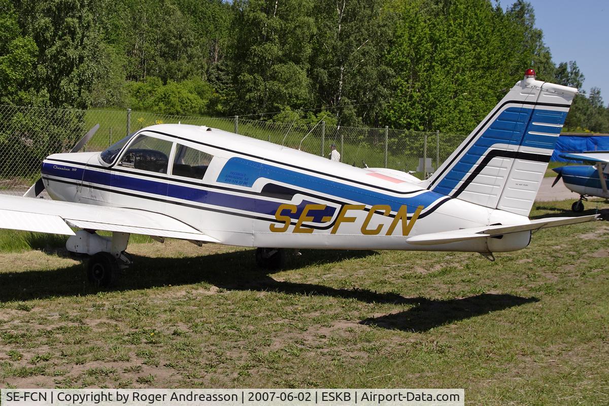 SE-FCN, 1967 Piper PA-28-140 Cherokee C/N 28-23556, At EAA FlyIn