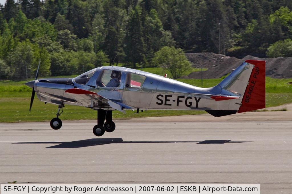 SE-FGY, Beagle B.121 Pup C/N B121-100, At EAA FlyIn