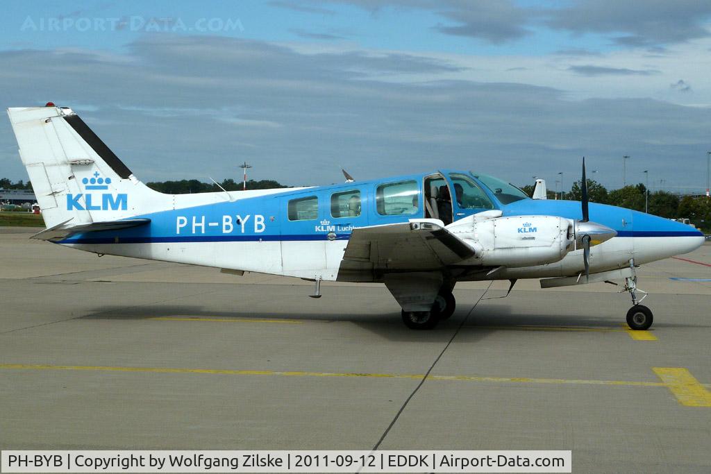 PH-BYB, Beech 58 Baron C/N TH-1613, visitor