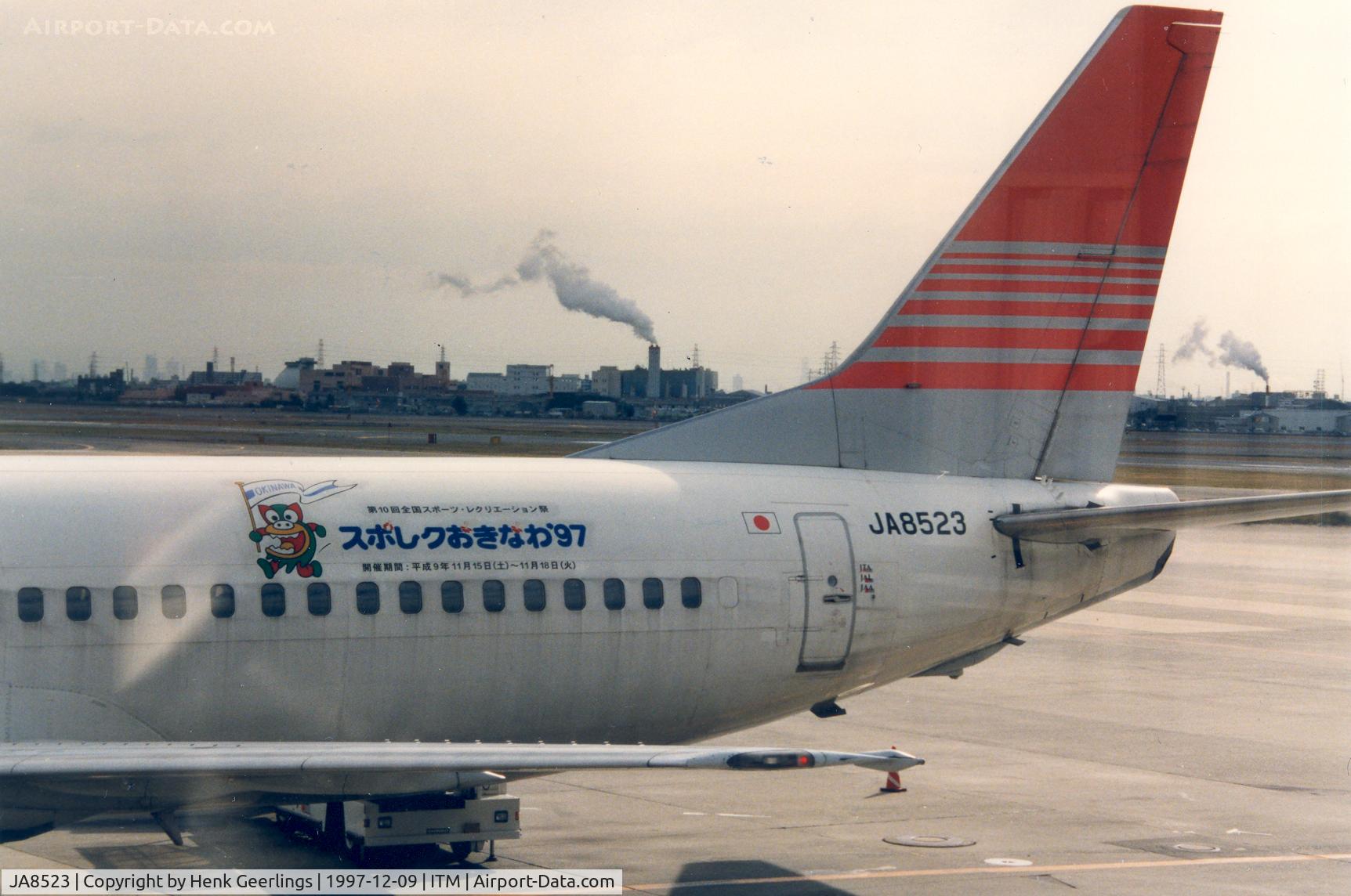 JA8523, 1994 Boeing 737-4Q3 C/N 26603, JTA , spcl logo