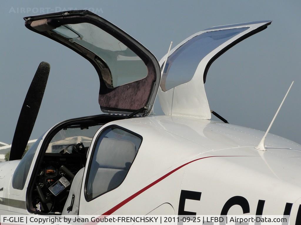 F-GLIE, Socata TB-20 C/N 994, parking CAPAM